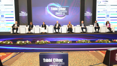 TIBBİ CİHAZ YÖNETİŞİM ZİRVESİ 2.0’DA İKİNCİ GÜN: KAMU ALIMLARI, YERLİ ÜRETİM VE ERKEN TANI GÜNDEMDEYDİ